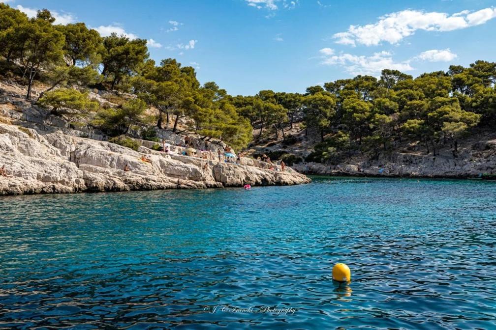 Villa La Grande Bastide Piscine Et Tennis Collectif Cassis Eksteriør billede